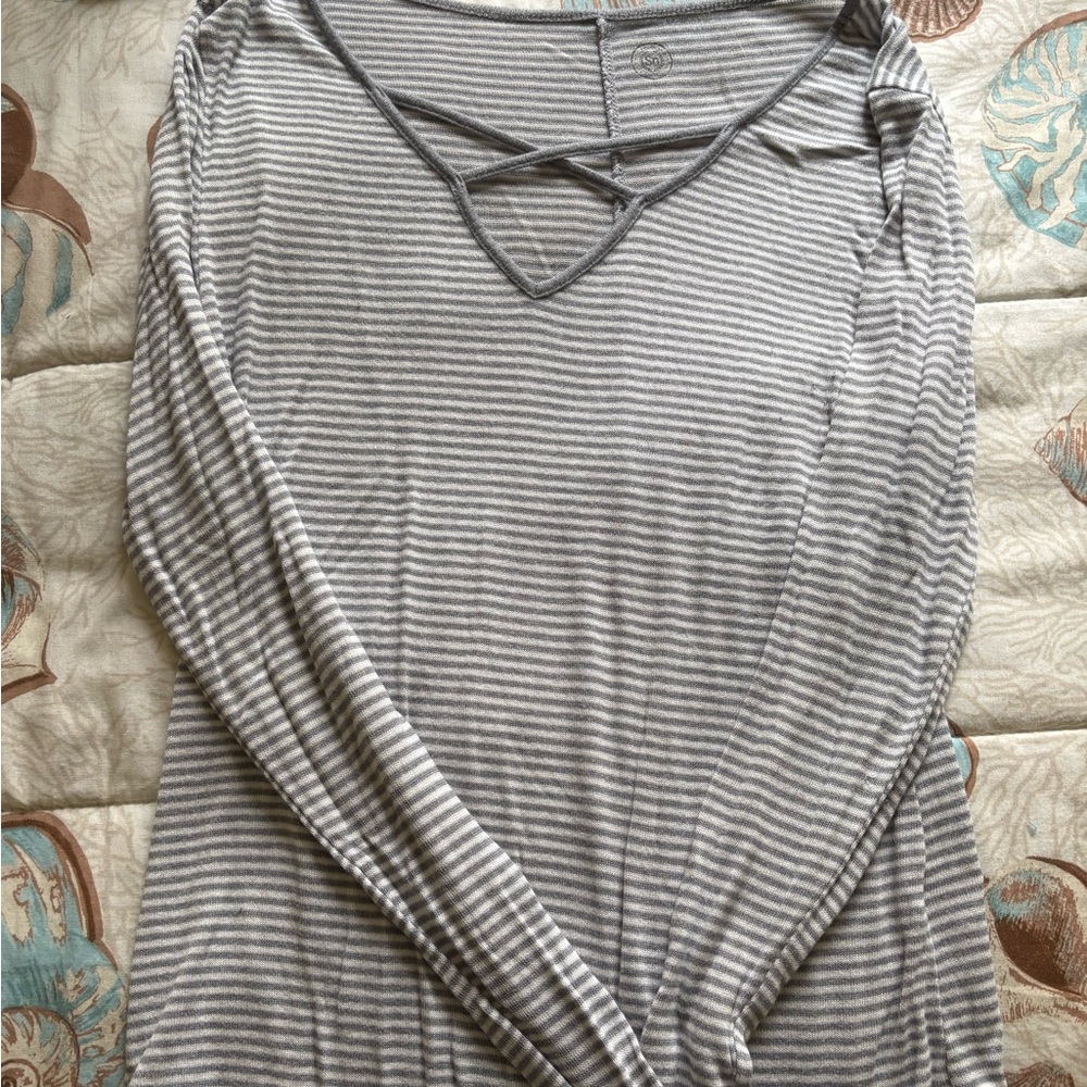 SO Gray Long Sleeve Tee